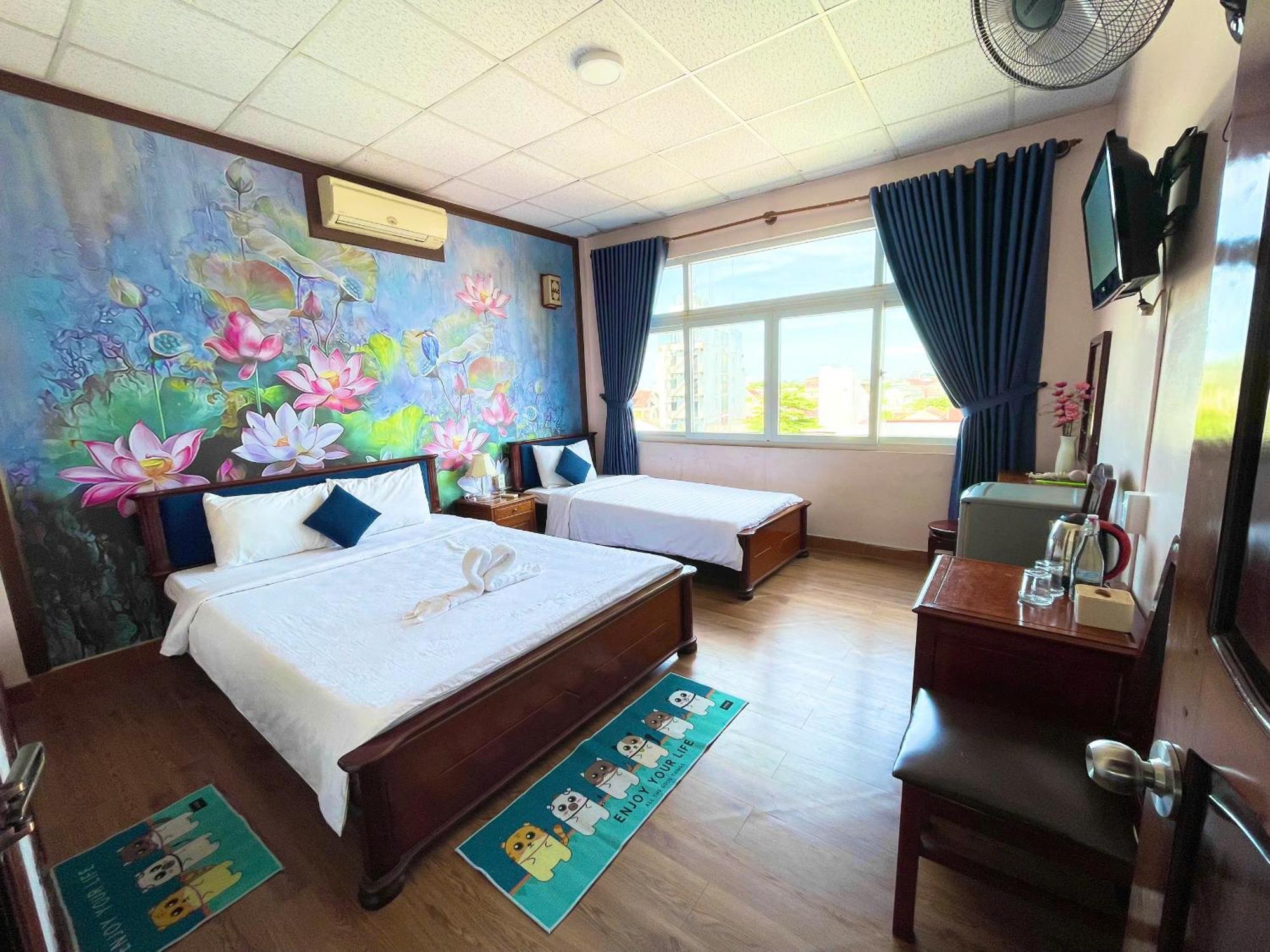 Pink Lotus Hotel Hue Exterior foto